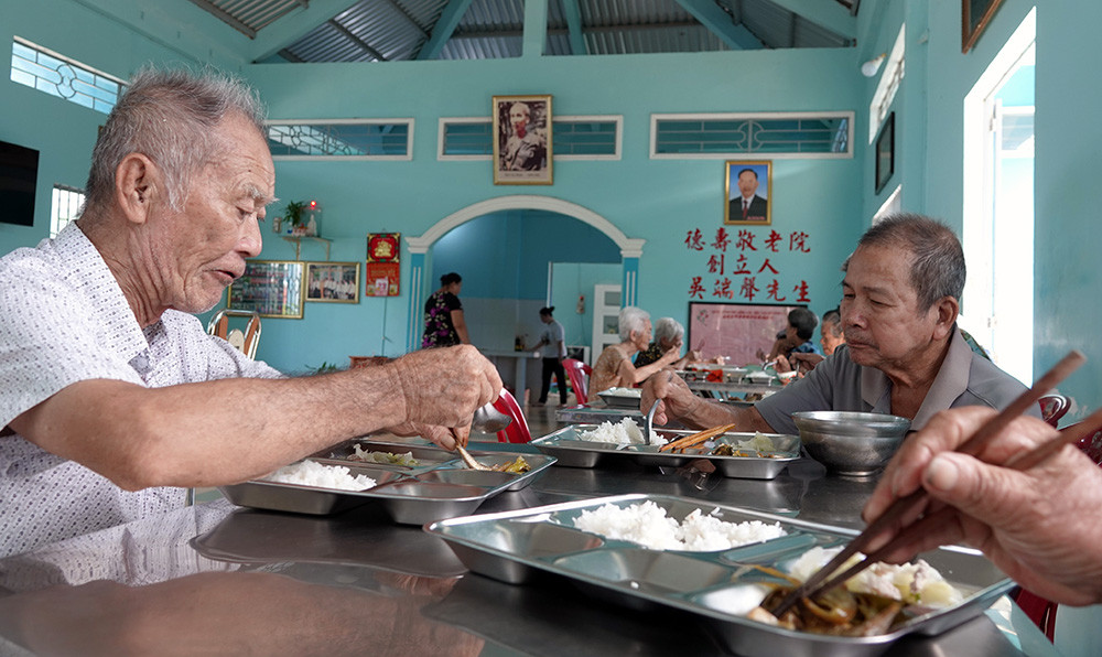 Người đàn ông miền Tây chi 400 lượng vàng xây nhà nuôi hàng trăm cụ già - Tỉnh đoàn Quảng Ninh